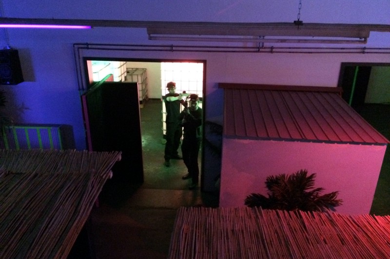LINET Services Teamabend beim Lasertag in der Laser-Rebellion Braunschweig