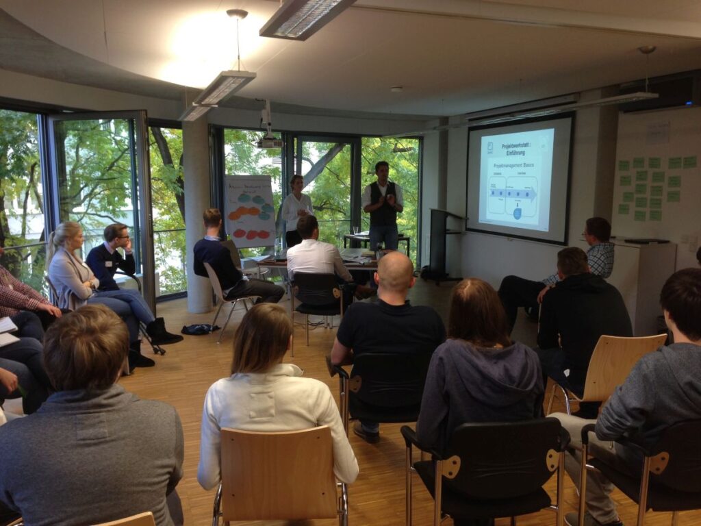 LINET Services beim GROUPLINK-Azubi-Bootcamp 2016